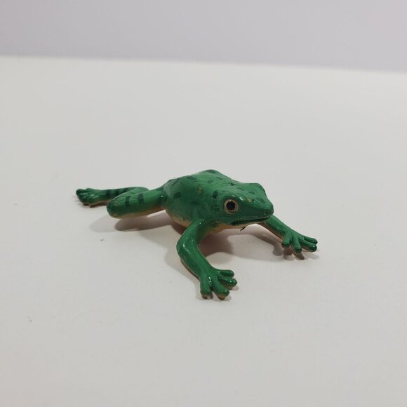 Safari Ltd Frogs And Lily Pad Mini Figures Lot 9 pc Colorful Plastic - Picture 2 of 16